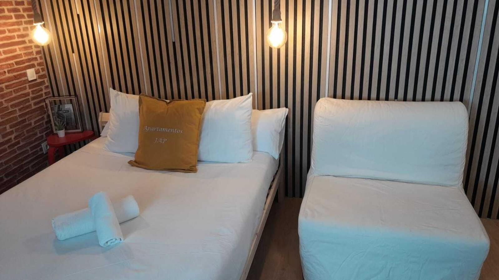 Apartamentos Preciados Madrid Kamer foto